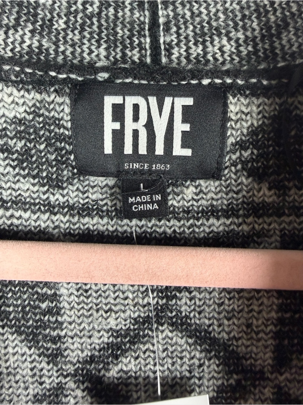 Frye NWT Women’s Black & White Geometric Pattern Open-Front Cardigan Size Large - Picture 3 of 16